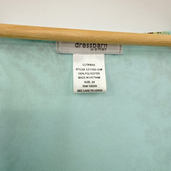 Dressbarn Woman Turquoise Paisley Print Sleeveless V Neck Tunic Top Plus Size 2X - Picture 3 of 9